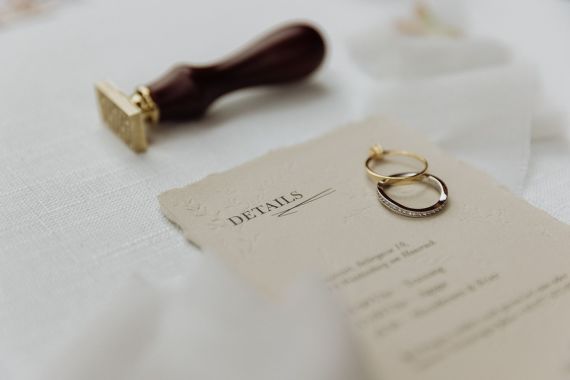 Außergewöhnliche Boho Hochzeit im Grünen in Oberösterreich