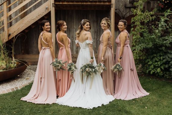 Außergewöhnliche Boho Hochzeit im Grünen in Oberösterreich