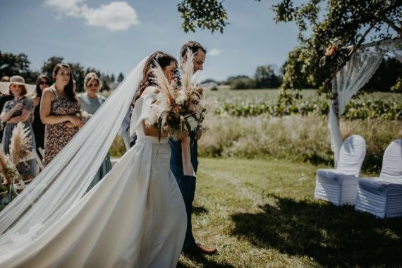 Ein Herz voller Liebe: 'Ja' sagen am Lester Hof - TaHa