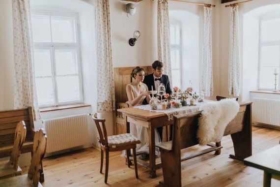 Zeitlose Romantik: Vintage Fotoshooting im perfekten Retro-Stil