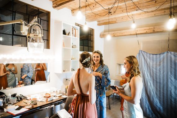 Romantische Sommerhochzeit am Gutshof Szilágyi – Lena & Chris sagen Ja