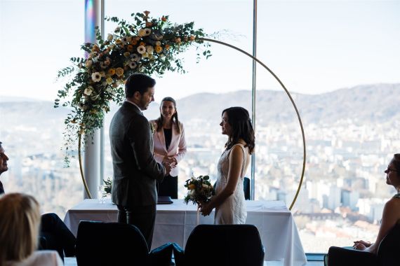 Hochzeit über den Dächern von Graz
