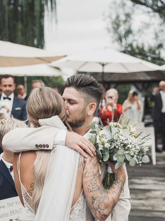 Sommerhochzeit im schönen Weingut Georgiberg