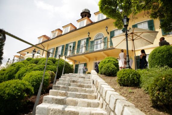 Hochzeitsreportage in Steiermark: Aiola im Schloss