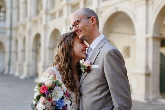Standesamt in Graz & Lässige Gartenhochzeit