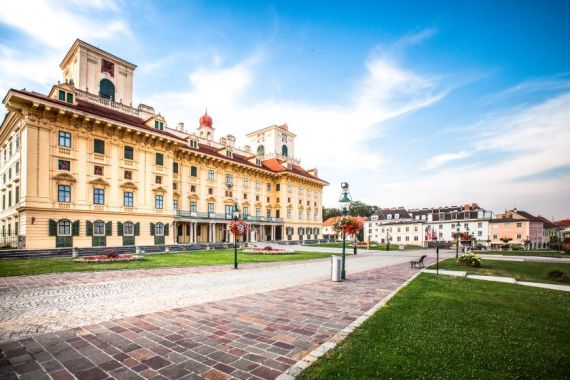 Hochzeitsreportage in Burgenland: Schloss Esterházy Eisenstadt