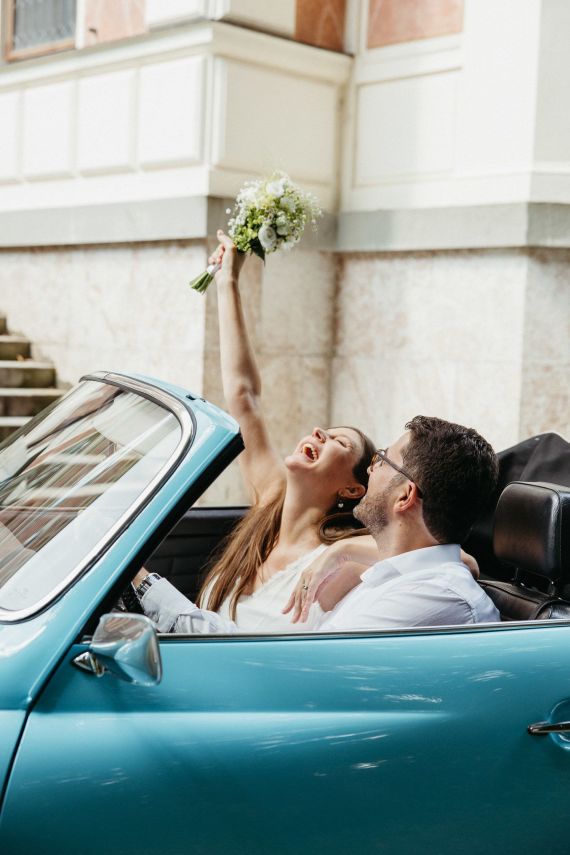 Modern wedding day in Gmunden