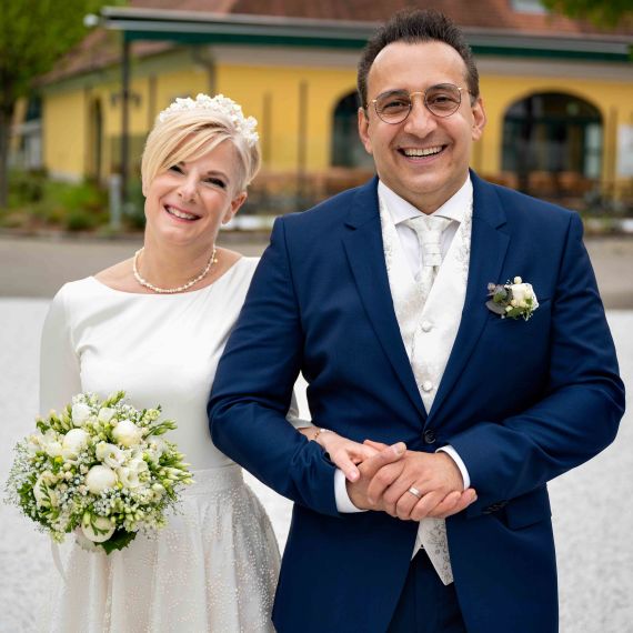 Klassische Hochzeit in klassischem Schloss