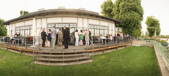 Hochzeitsreportage in Wien: Restaurant Zum Straba