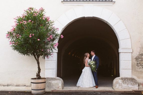 Hochzeit zwischen Ritterrüstungen und Alligatoren in der Burg Forchtenstein