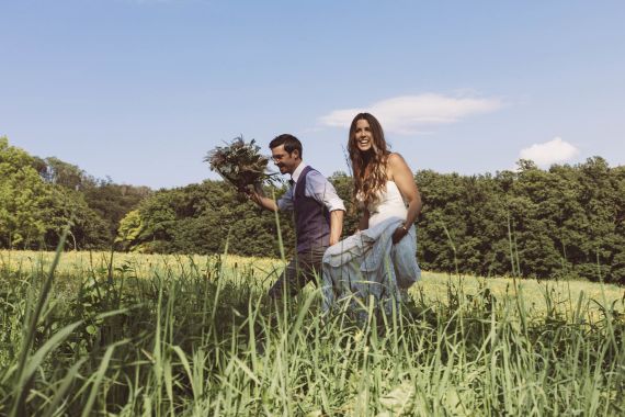 Boho outdoor Hochzeit mit italienischem Flair am Kahlenberg