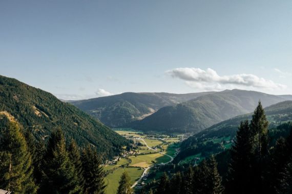 Hochzeitsreportage in Kärnten: Almdorf Seinerzeit