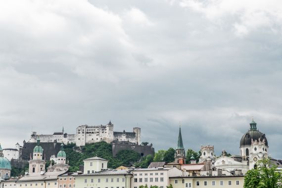 Hochzeitsreportage in Salzburg: Schloss Mirabell