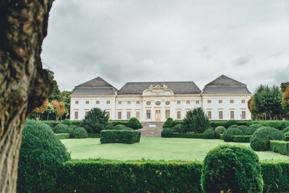 Hochzeitsreportage in Burgenland: schloss halbturn