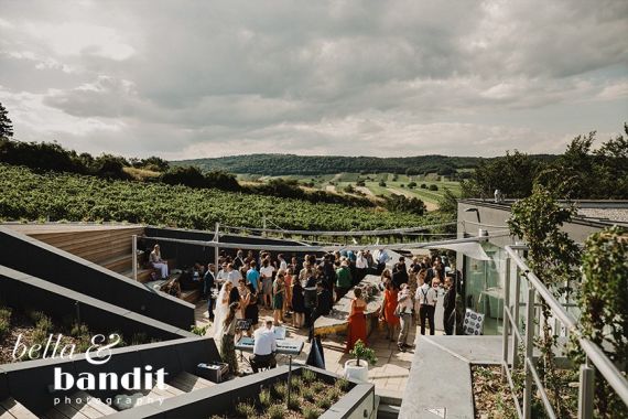 Hochzeitsreportage in Burgenland: Weingut Leo HILLINGER