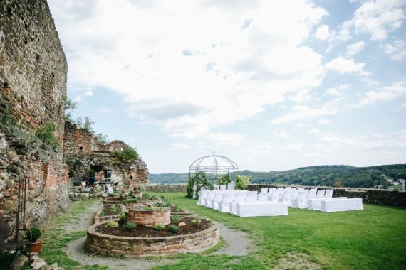 Hochzeitsreportage in Burgenland: Burg Güssing