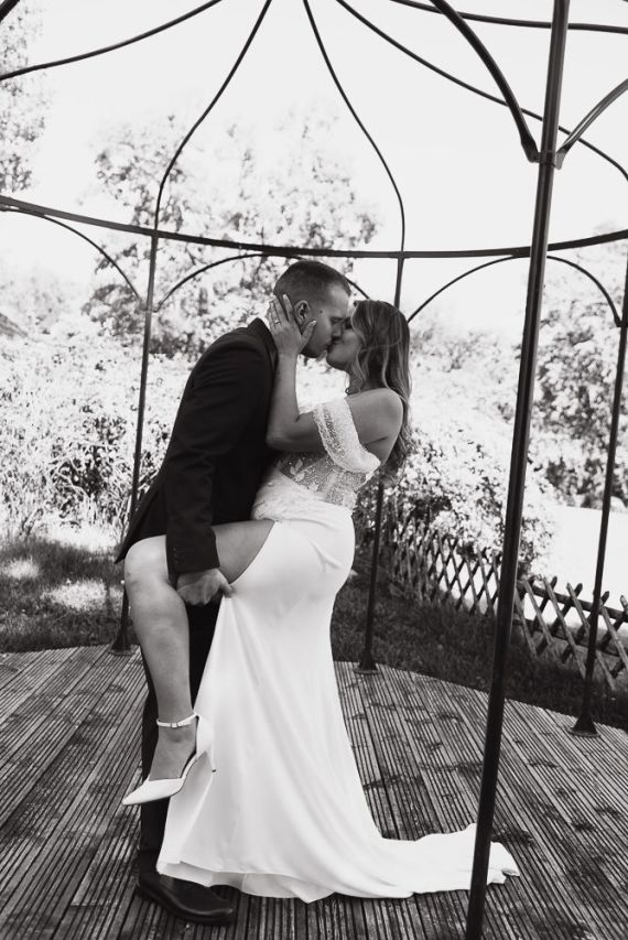 Romantik pur: Standesamtliche Trauung & Agape im Richardhof