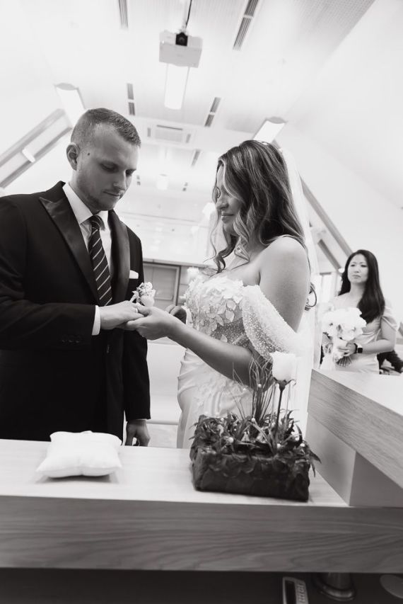 Romantik pur: Standesamtliche Trauung & Agape im Richardhof