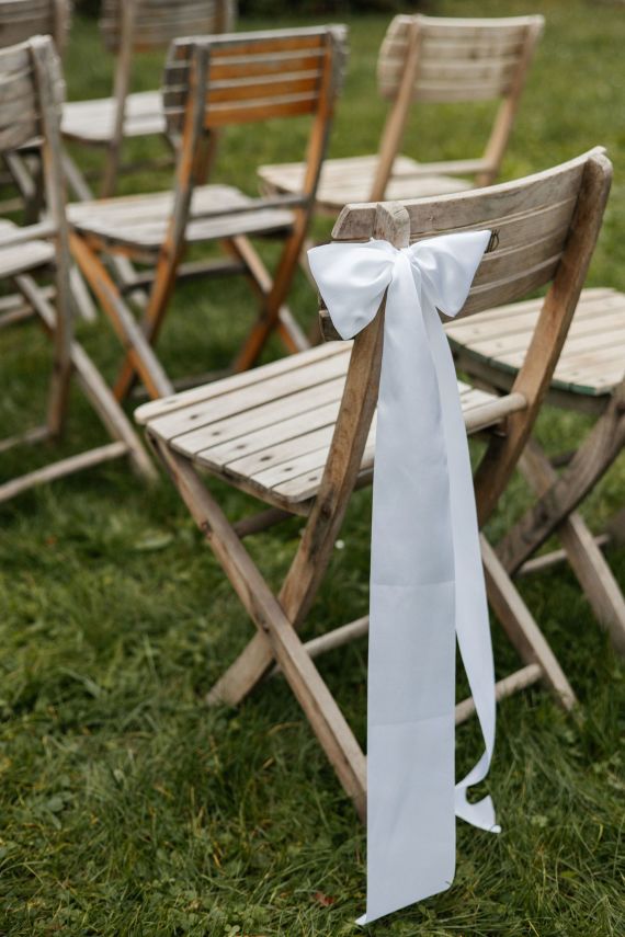 Elegante Herbsthochzeit mit romantischen Details 