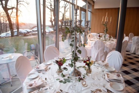 Hochzeitsreportage in Niederösterreich: Berghotel Tulbingerkogel