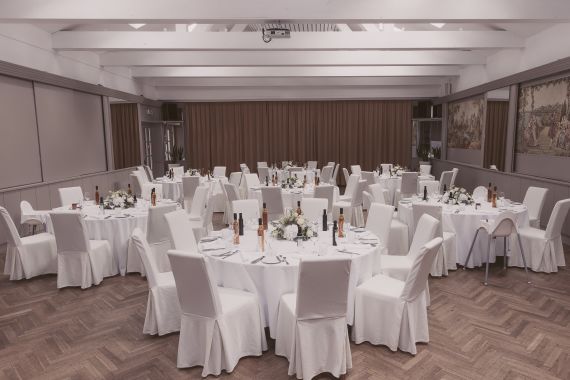 Ein Hochzeitsmenü à la Mörwald: Ein unvergesslicher Boho-Hochzeitstag in Feuersbrunn in Niederösterreich