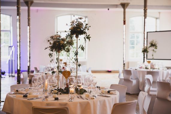 Industrie-Romantik: Eine Hochzeit zwischen Geschichte & Moderne in Vorarlberg 