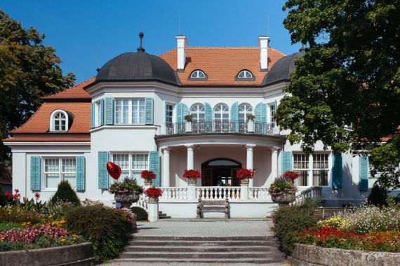 Hochzeitsreportage in Niederösterreich: Vinzenz Pauli