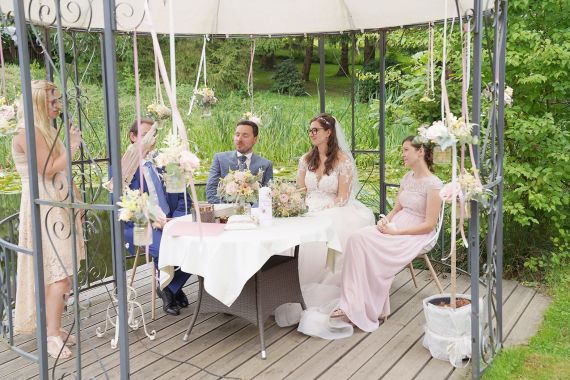 Boho-Hochzeit & Traumtrauung am See