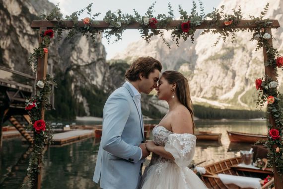 Märchen Elopementhochzeit am Prager Wildsee