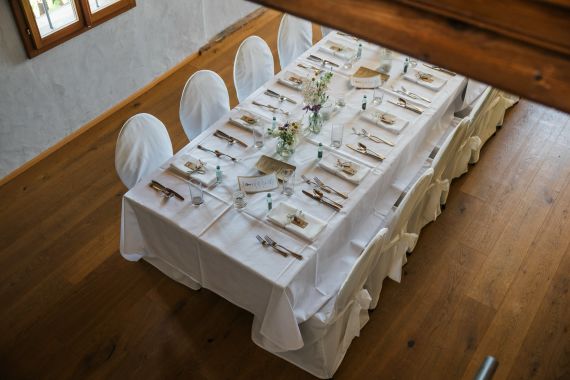 Wunderschöne Hochzeit am Hochzeitsweingut Kranachberg in mitten der südsteirischen Weinberge.