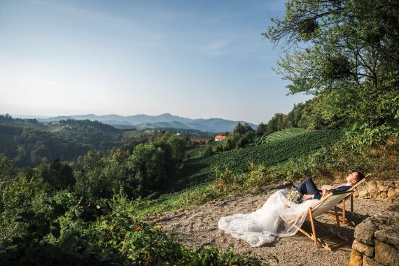 Wunderschöne Hochzeit am Hochzeitsweingut Kranachberg in mitten der südsteirischen Weinberge.