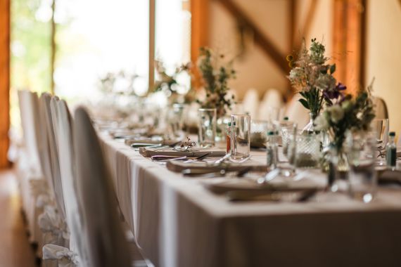 Wunderschöne Hochzeit am Hochzeitsweingut Kranachberg in mitten der südsteirischen Weinberge.