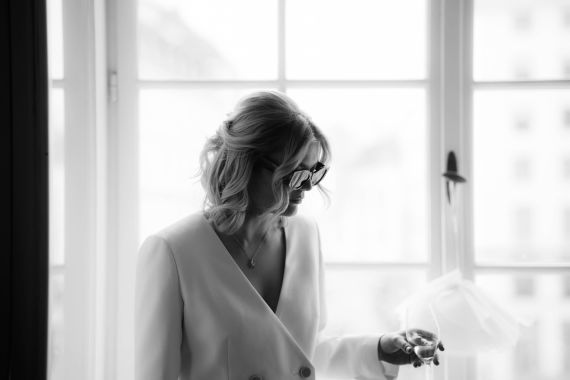 Paarshooting mit Anna & Rik – Verlobungsfotos voller Eleganz in Wien