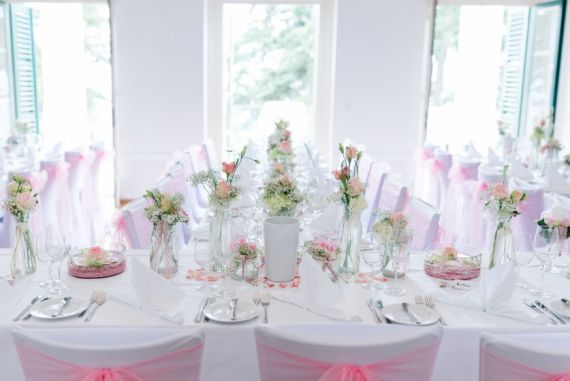 Hochzeitsreportage in Burgenland: Restaurant Die Alm