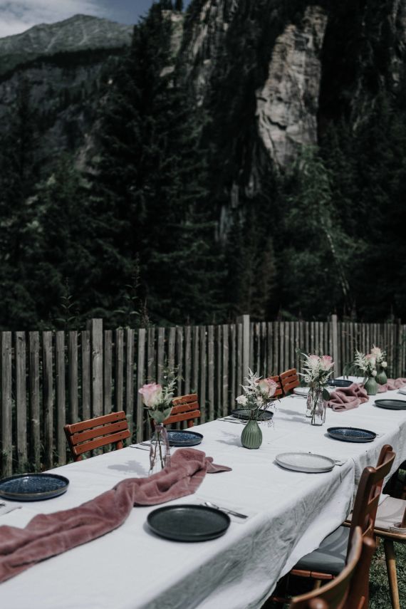 Zwei Bräute sagen Ja – Gleichgeschlechtliche Almhochzeit auf der Grawandhütte in Zillertal