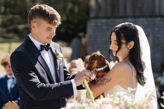 Almliebe in Filzmoos: Intime Traumhochzeit von Kim & Jeremias