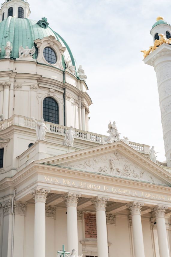 Große Gefühle unter der Kuppel der Karlskirche