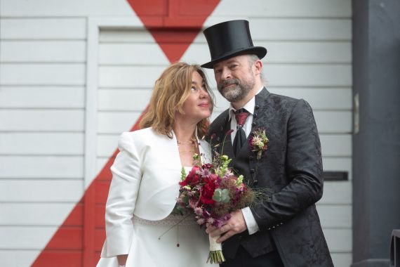 Rock`n`Roll Hochzeit im Metal-Look