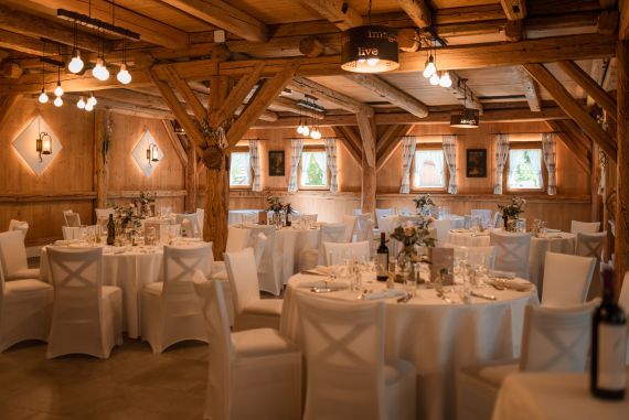 Sommerhochzeit von Jasmin & Fabian am Rieglergut