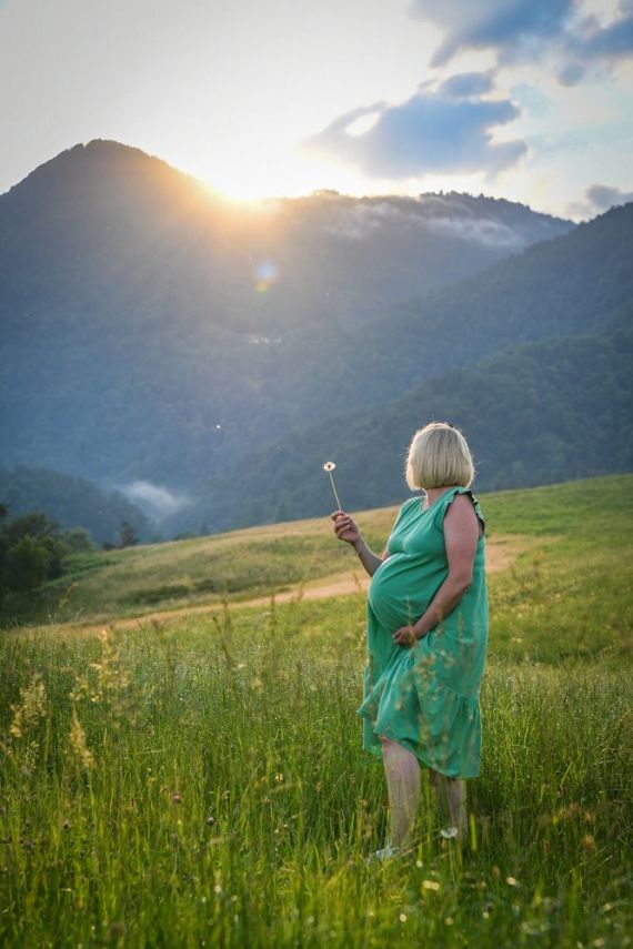 Familienporträt in der Natur