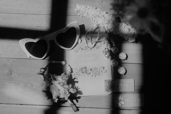  Romantische Abendtrauung im Denkmalhof Schlagwitz