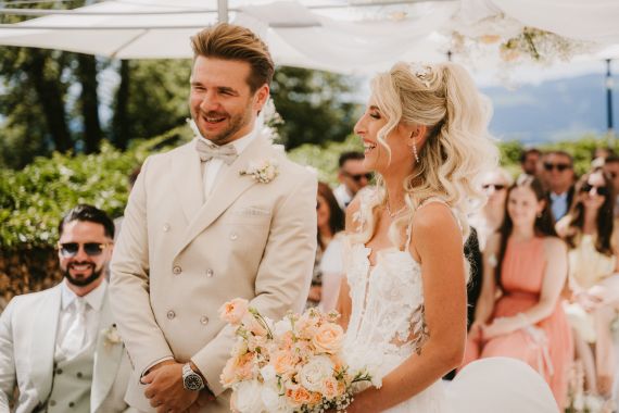 Echte Hochzeit am Schloss Wolfsberg - Foto & Filmreportage in Kärnten
