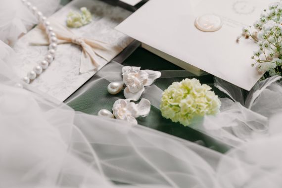 Romantische, zeitlose Hochzeit im Europahaus Wien