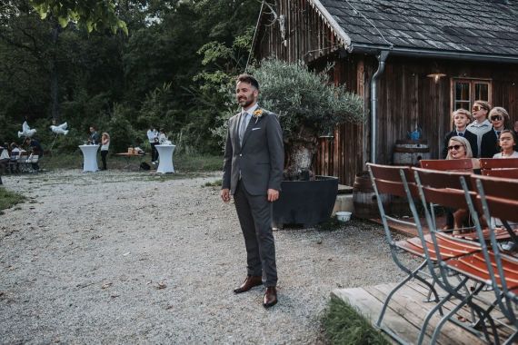 Eine romantische Spätsommerhochzeit in der Wiener Hütte