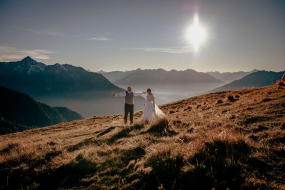 Außergewöhnliches Afterweddingshooting am Gipfel