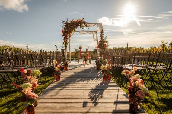 Fall in Love - Farbenprächtige Herbsthochzeit in gemütlicher Atmosphäre mit einem Hauch von Romantik 