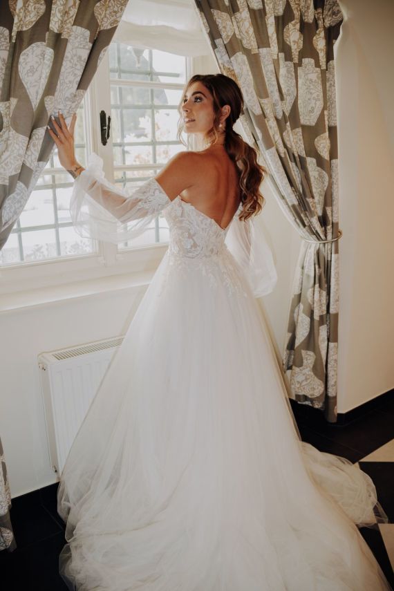 Bridal Styling Schloss Aumühle – Elegante Brautfrisur & Make-up