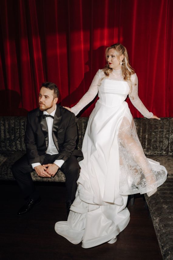 Moderne Hochzeit in der Lennox Bar Linz – Eleganz trifft auf Party-Vibes