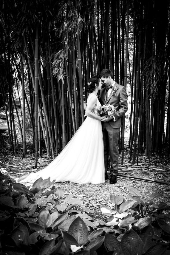 Romantische Outdoor-Hochzeit in einer Oase Wiens