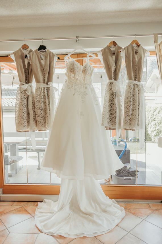 Kirchliche Hochzeit in Tirol